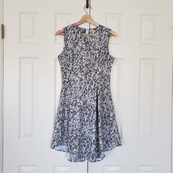 H&M Fit and Flair Black & White Dress - Size 8 - Picture 14 of 14